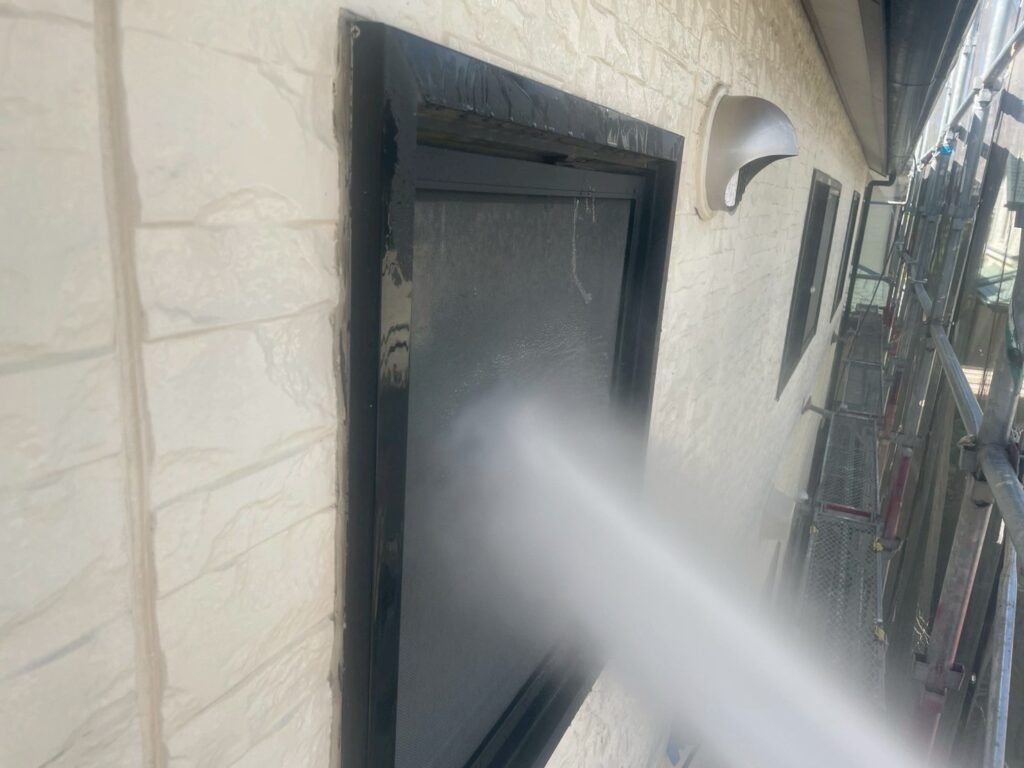 窓高圧ジェット洗浄